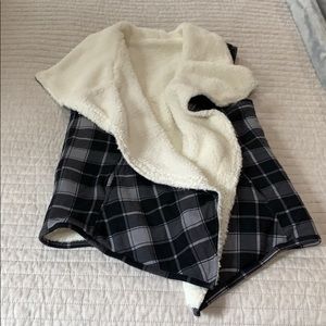 Women’s Matilda Jane reversible vest.  Medium